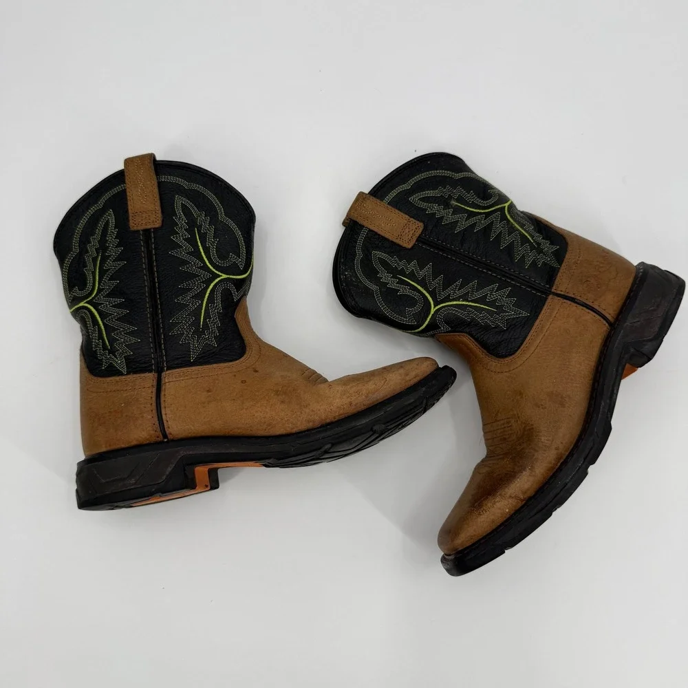 Ariat Youth Western Cowboy Style Number 10035884 Boots Size 4